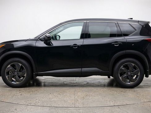Used 2025 Nissan Rogue SV image 5