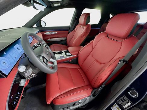 New 2026 Genesis GV70 2.5T Sport Prestige AWD/4WD image 11