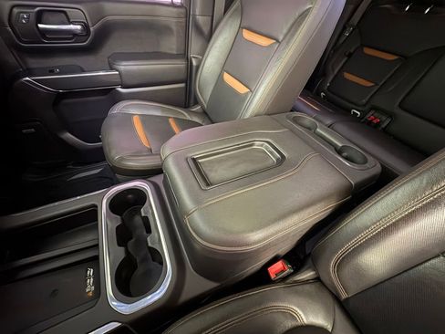 Used 2019 GMC Sierra 1500 AT4 w/ AT4 Premium Package AWD/4WD image 36