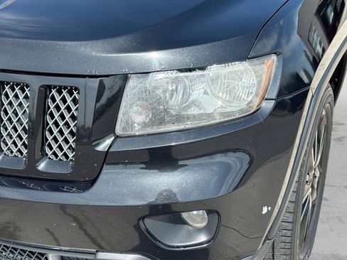 Used 2012 Jeep Grand Cherokee Altitude AWD/4WD image 12