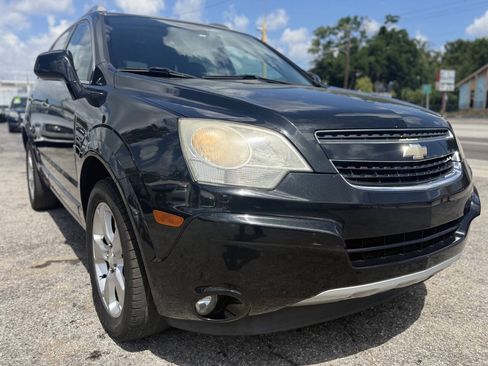 Used 2013 Chevrolet Captiva Sport LTZ FWD image 3