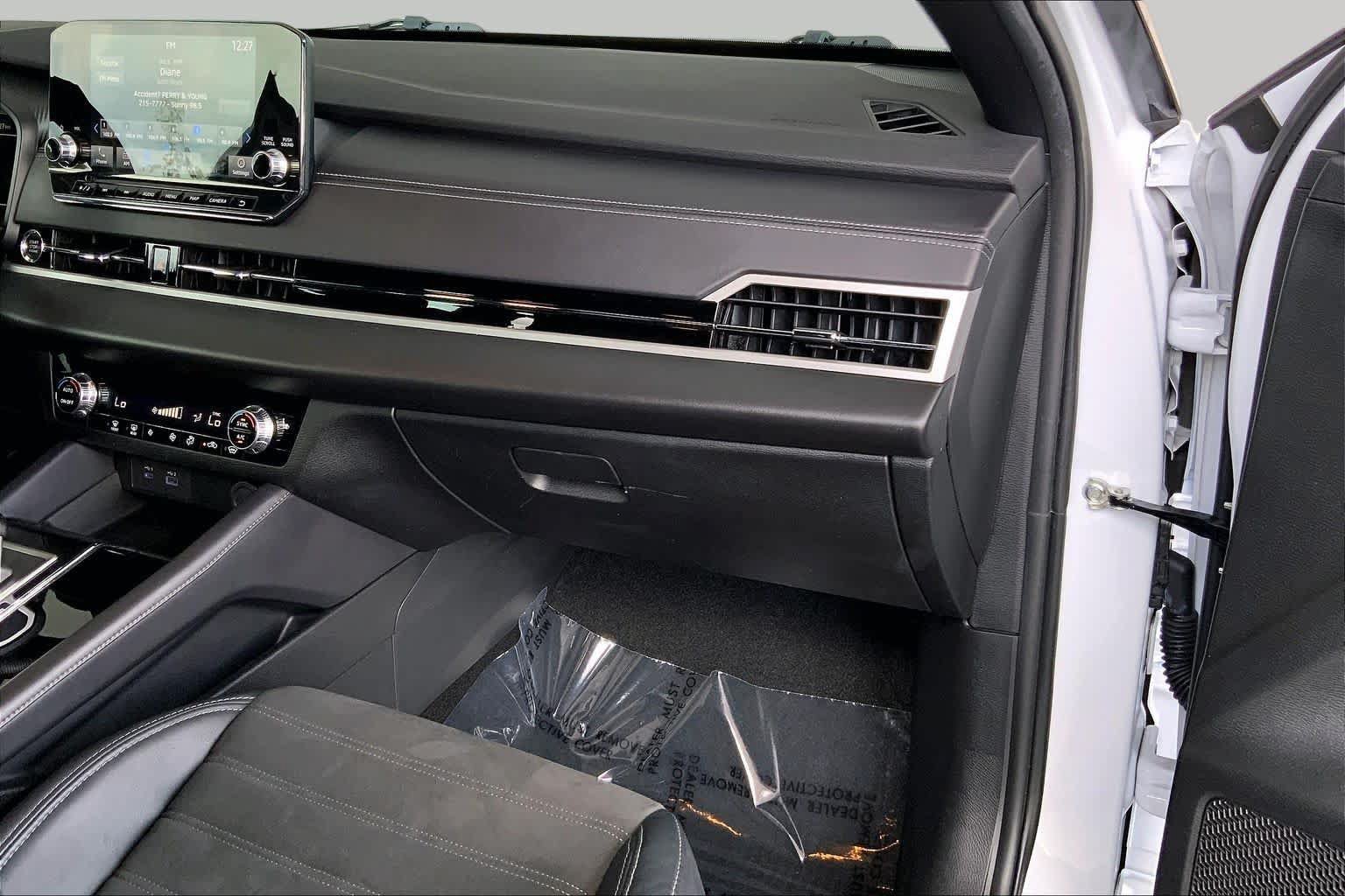 Used 2023 Mitsubishi Outlander SE Black Edition AWD/4WD image 19