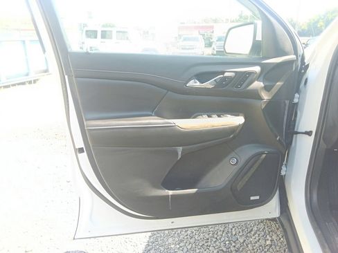 Used 2019 GMC Acadia Denali w/ Technology Package AWD/4WD image 31