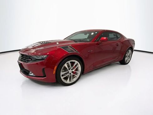 Used 2021 Chevrolet Camaro LT w/ Wild Cherry Design Package 1 RWD image 3