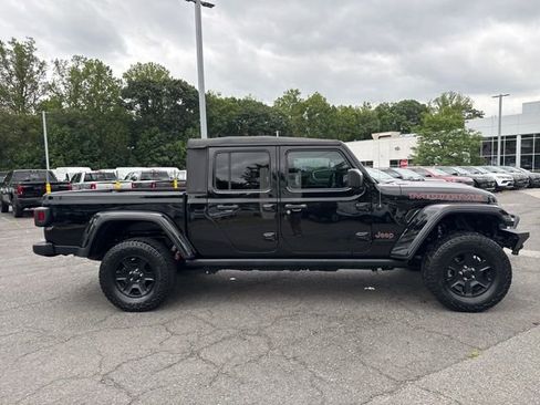 Certified 2020 Jeep Gladiator Mojave image 17