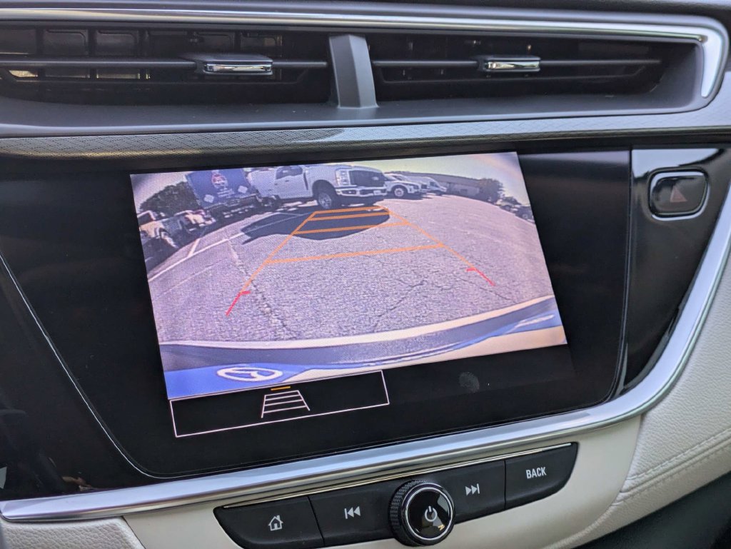 Used 2021 Buick Encore GX Preferred w/ Cold Weather Comfort Package FWD image 21