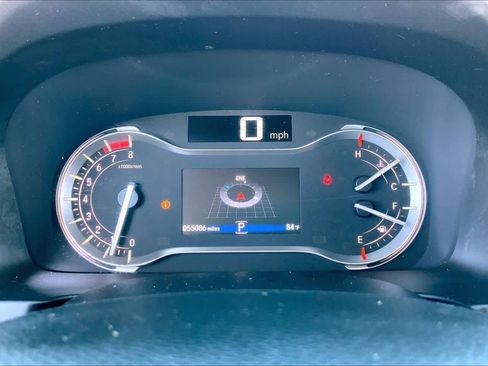 Used 2018 Honda Pilot Touring image 25