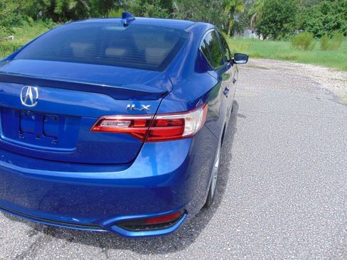 Used 2017 Acura ILX FWD image 7