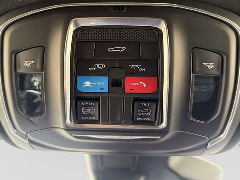 New 2026 Jeep Grand Cherokee Laredo X AWD/4WD image 28