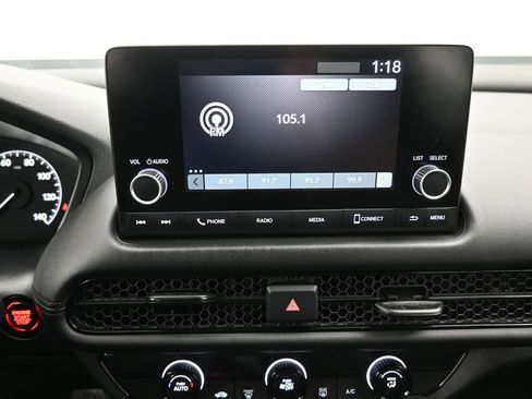 Certified 2025 Honda HR-V LX image 17