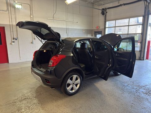 Used 2016 Buick Encore Convenience FWD image 12
