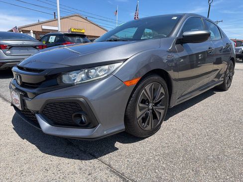 Used 2018 Honda Civic EX image 3