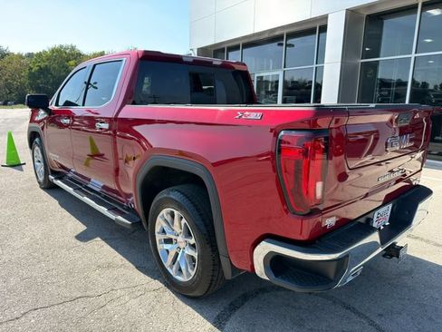 Used 2021 GMC Sierra 1500 SLT w/ SLT Premium Package AWD/4WD image 5