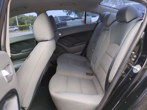 Used 2017 Kia Forte LX w/ LX Popular Package FWD image 13