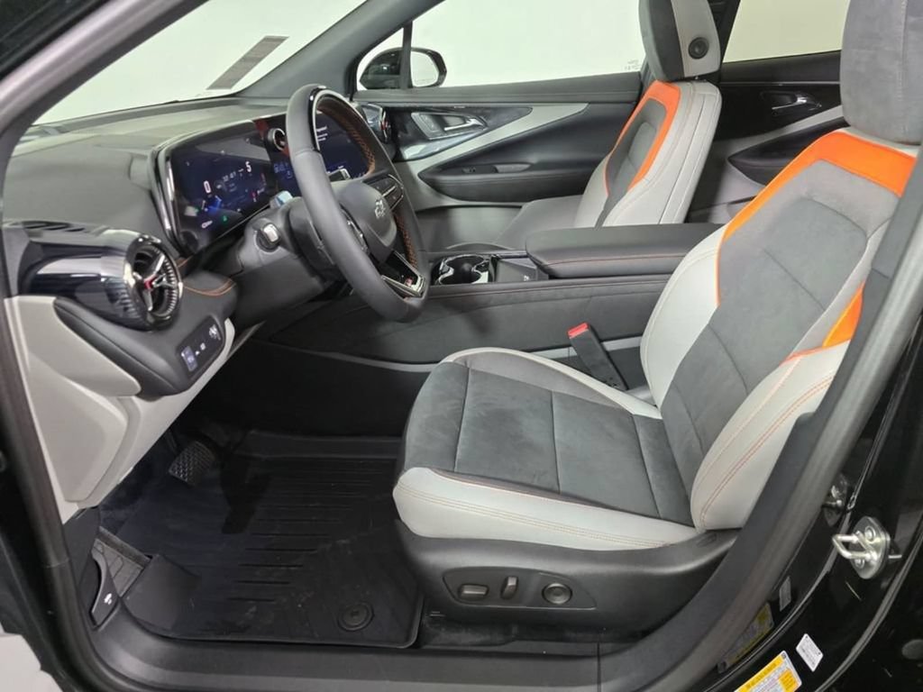 New 2026 Chevrolet Blazer EV SS w/ LPO, Blackout Package AWD/4WD image 22