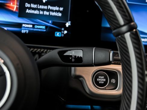 Used 2025 Mercedes-Benz G 63 AMG 4MATIC image 27