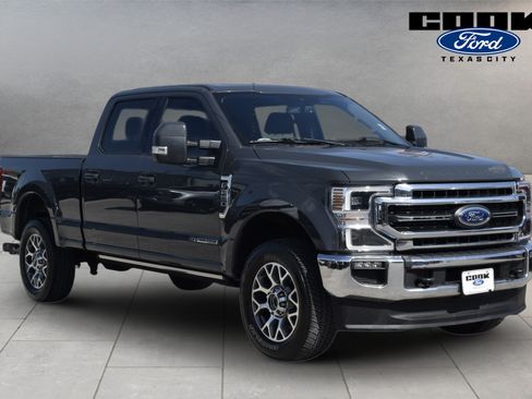Used 2021 Ford F250 Lariat w/ Lariat Ultimate Package AWD/4WD image 2