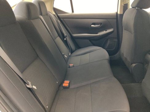 Used 2021 Nissan Sentra S FWD image 19