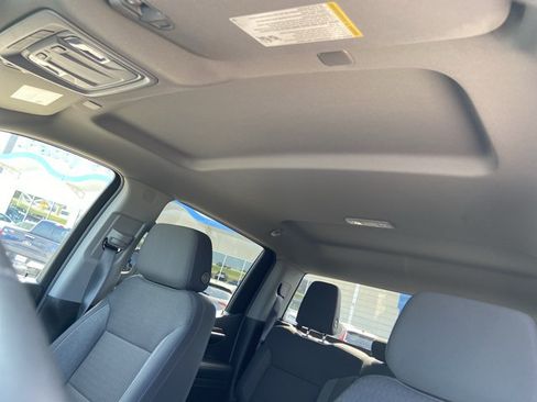 Used 2023 Chevrolet Silverado 1500 LT AWD/4WD image 26