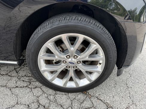 Used 2019 Ford Expedition Platinum AWD/4WD image 11