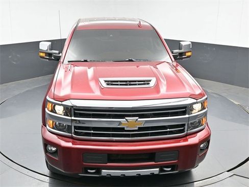 Used 2018 Chevrolet Silverado 2500 High Country w/ Duramax Plus Package image 34