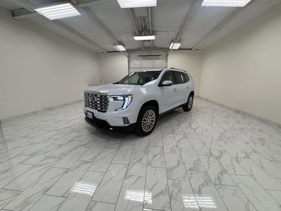 New 2026 GMC Acadia Denali w/ Super Cruise Package