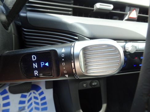 Used 2024 Hyundai Ioniq 5 SEL image 19