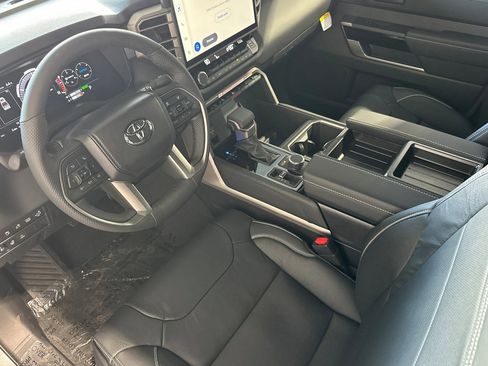 New 2026 Toyota Tundra Limited image 9