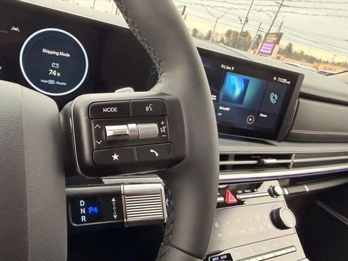 New 2026 Hyundai Santa Fe Limited AWD/4WD image 18