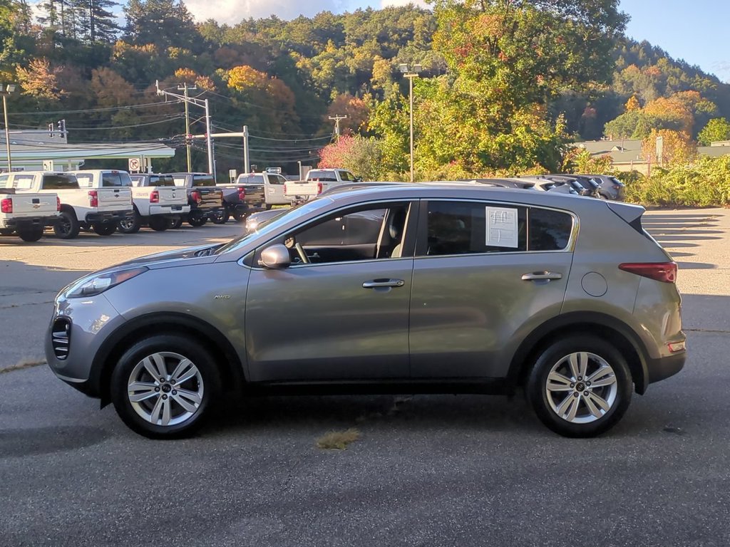 Used 2017 Kia Sportage LX AWD/4WD image 7