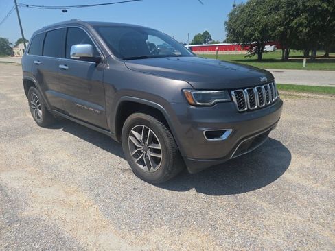 Used 2020 Jeep Grand Cherokee Limited w/ Luxury Group II RWD image 25