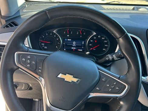 Used 2024 Chevrolet Equinox LT image 10
