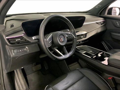 Used 2025 Buick Enclave Sport Touring image 14