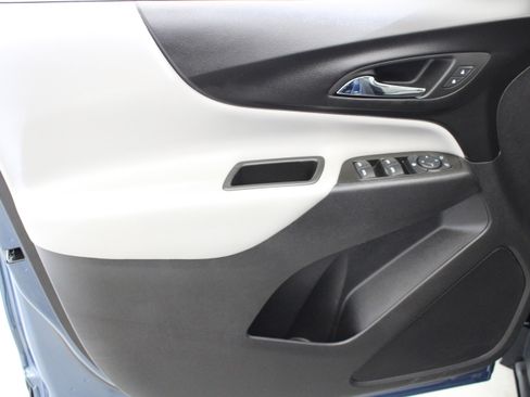 Used 2024 Chevrolet Equinox LS image 22