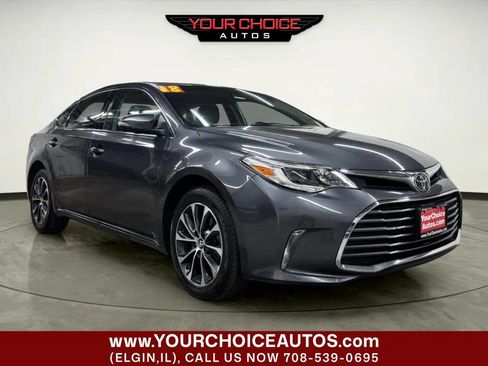 Used 2018 Toyota Avalon XLE image 7