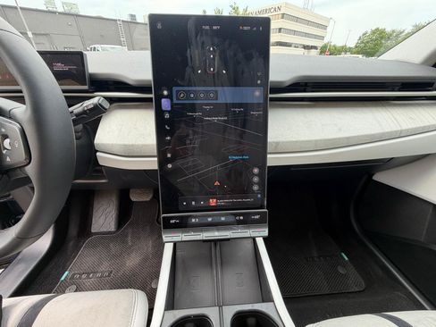 Used 2023 Fisker Ocean One AWD/4WD image 18