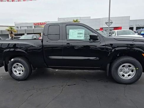New 2026 Nissan Frontier S image 9