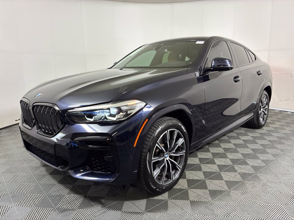 Certified 2023 BMW X6 xDrive40i w/ M Sport Package AWD/4WD image 2