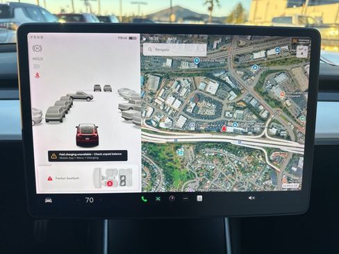 Used 2021 Tesla Model Y Performance image 18