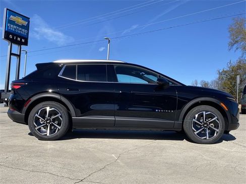 New 2026 Chevrolet Equinox EV LT image 7