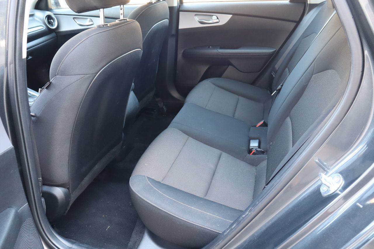 Used 2024 Kia Forte LXS FWD image 5