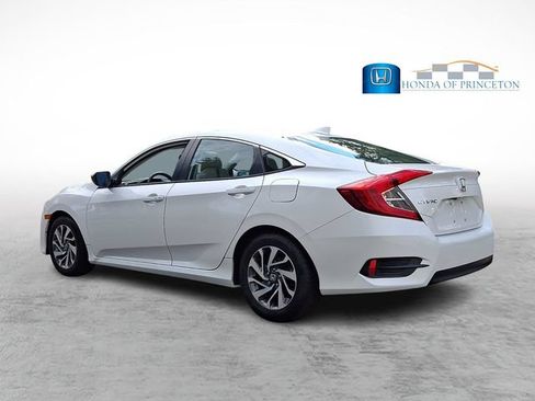 Certified 2017 Honda Civic EX image 4