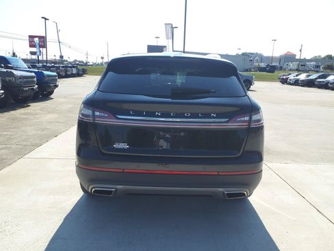 Used 2023 Lincoln Nautilus Reserve w/ Equipment Group 202A AWD/4WD image 4