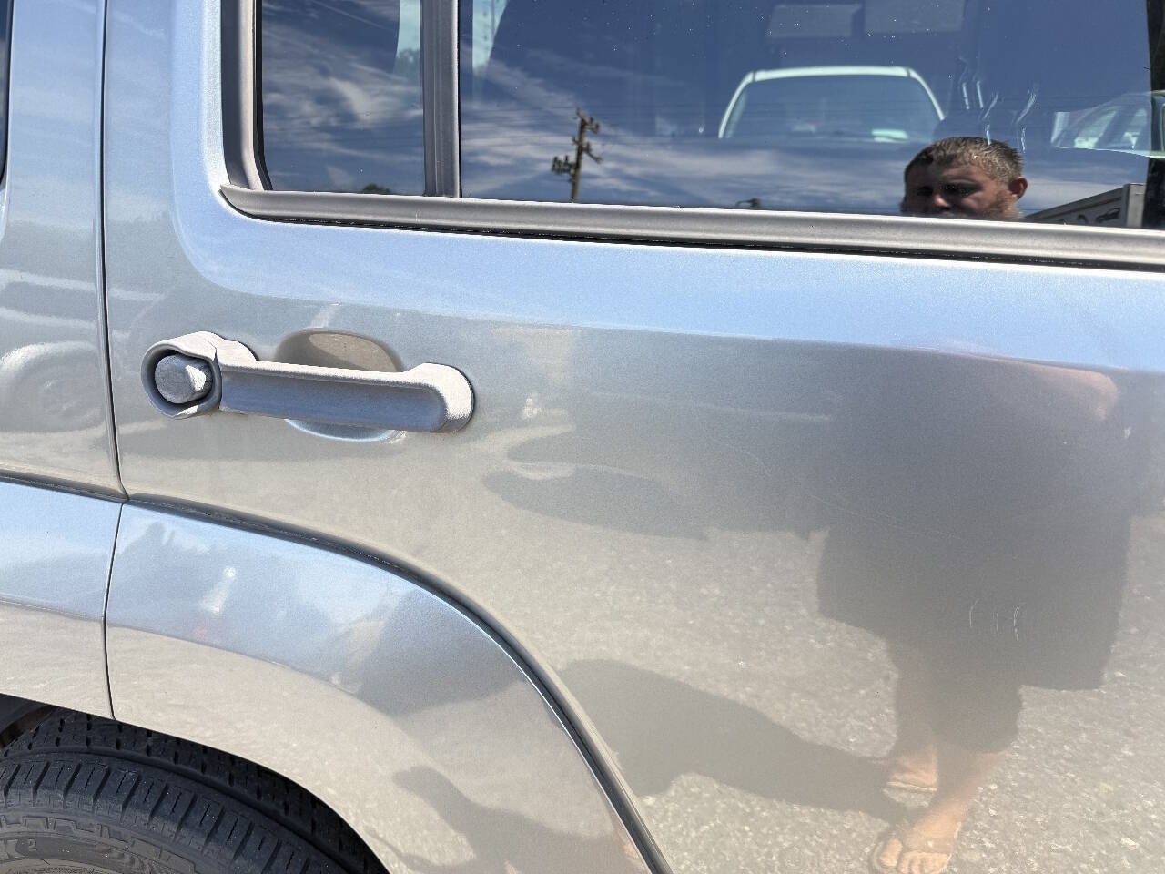 Used 2012 Jeep Liberty Sport AWD/4WD image 8