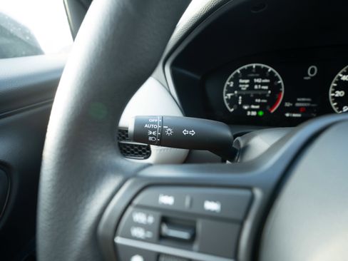 New 2026 Honda HR-V LX image 13