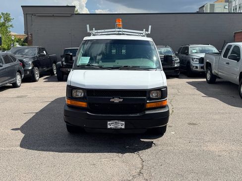 Used 2014 Chevrolet Express 2500 RWD image 8