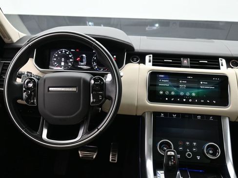Used 2020 Land Rover Range Rover Sport HSE Dynamic image 11