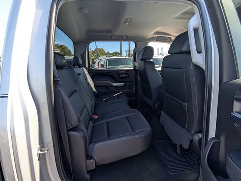 Used 2017 Chevrolet Silverado 2500 LT w/ LT Convenience Package image 17