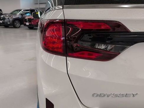 New 2026 Honda Odyssey EX-L image 32