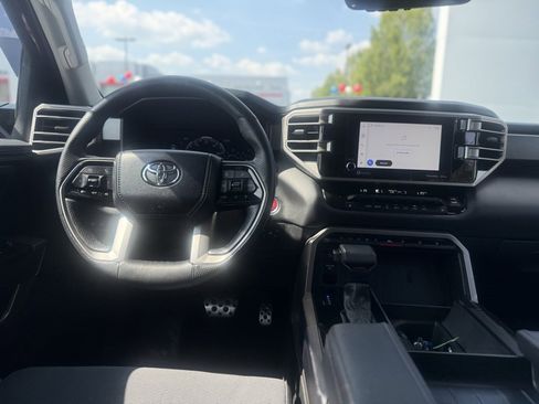 Certified 2023 Toyota Sequoia SR5 image 25